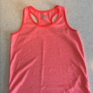 Old Navy Sport tanks top